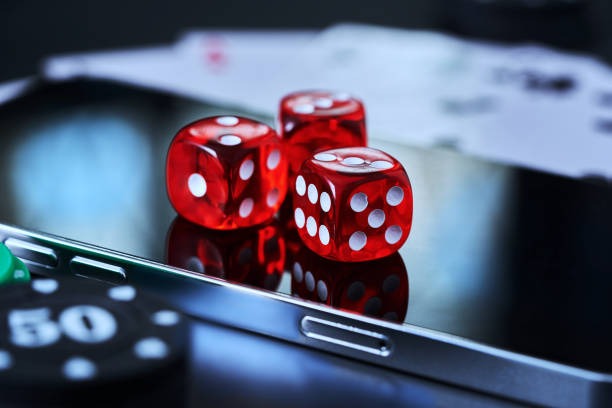 duatoto slot app interface showing live-dealer tables and sportsbook markets on mobile